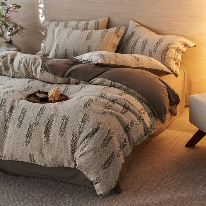 Luxury Lace Ruffle Cotton Duvet Cover and Pillowcase Set