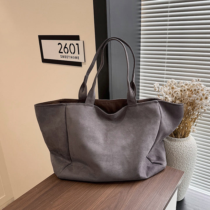 Elegant and Practical Tote Bag Stornfield