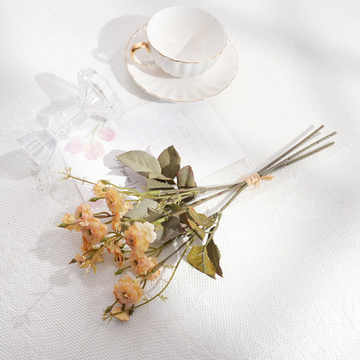 Vintage-Inspired Dried Flower Bouquet