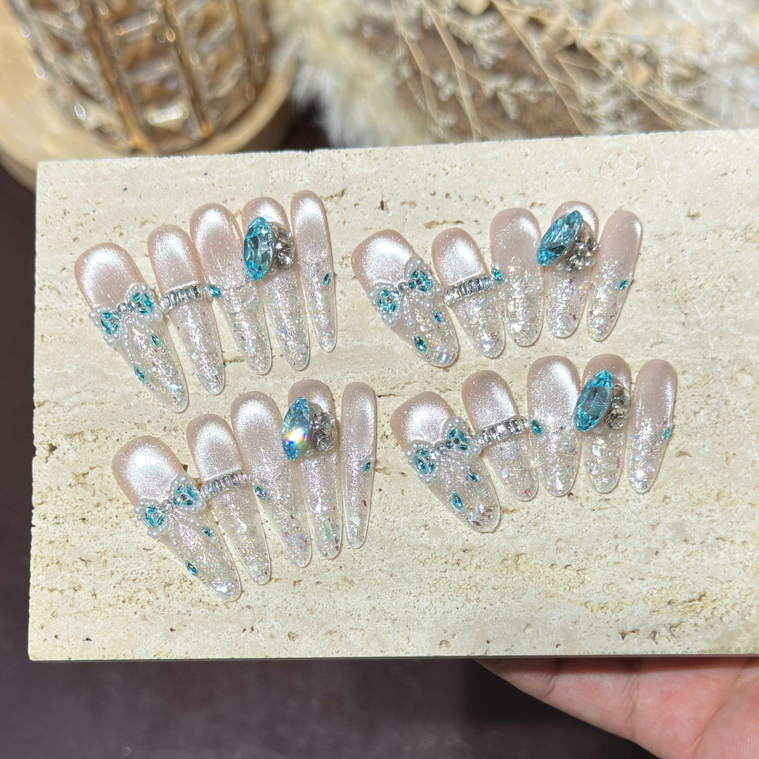 Decorative Crystal-Embellished Press-On Nail Set