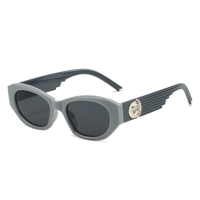 Stylish Retro-Inspired Frame Sunglasses Stornfield