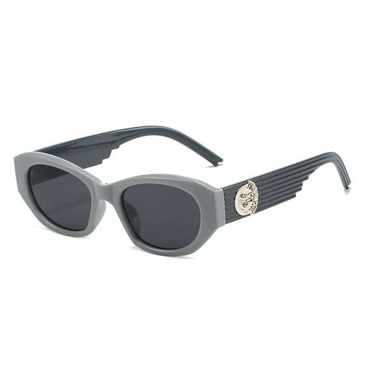 Stylish Retro-Inspired Frame Sunglasses Stornfield