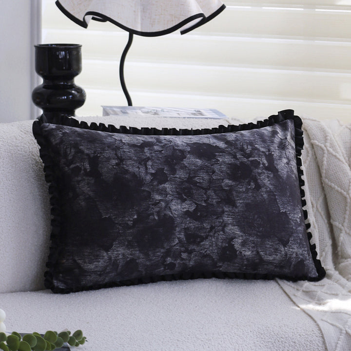 Decorative cushion with fringed border