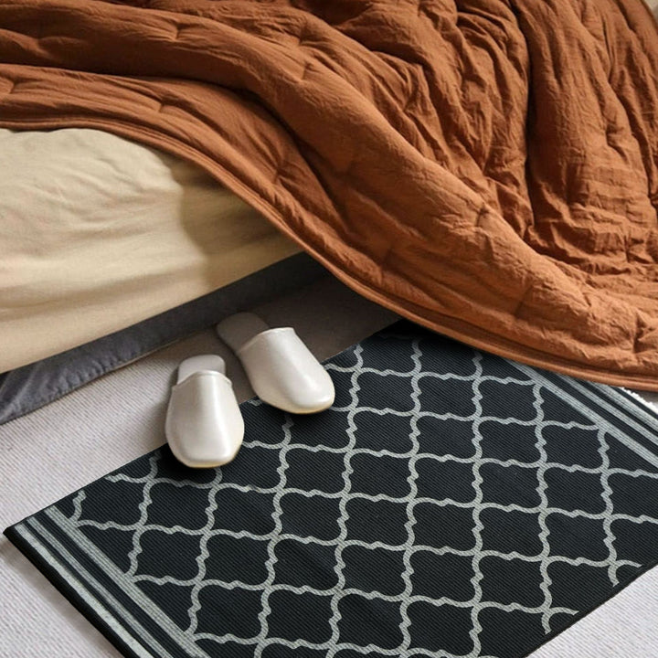 Living and entrance area mat with diamond pattern Stornfield