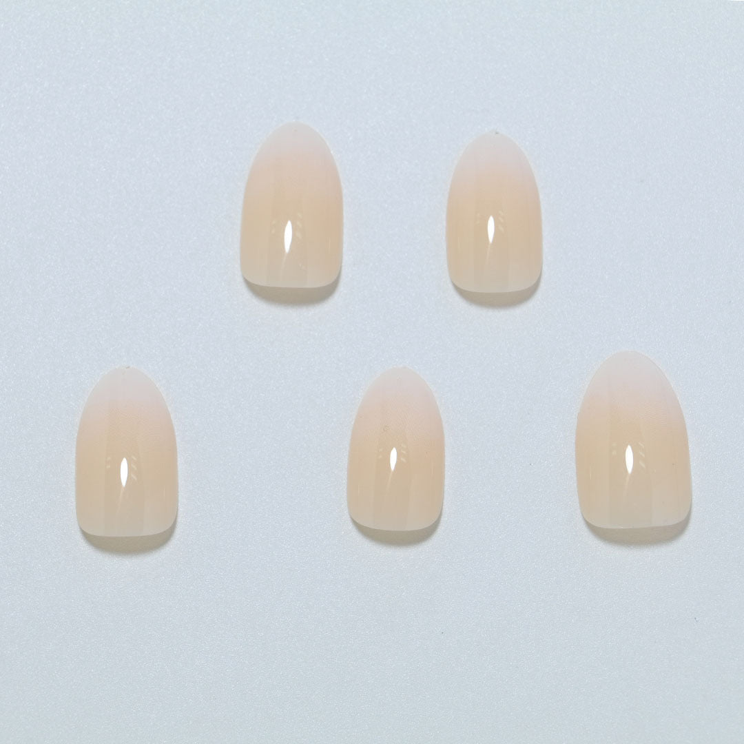 Elegant Almond-Shaped Press-On Nail Set Stornfield