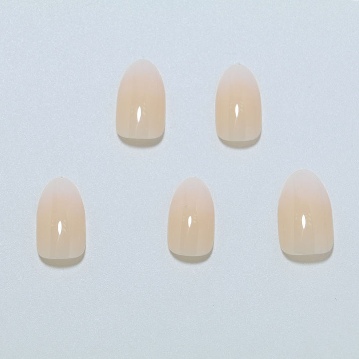 Elegant Almond-Shaped Press-On Nail Set Stornfield