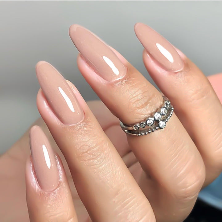 Natural Finish Press-On Nail Set Stornfield