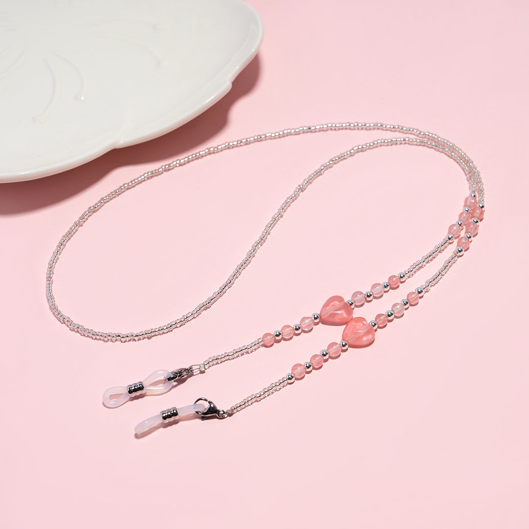 Elegant Beaded Eyewear Chain Stornfield