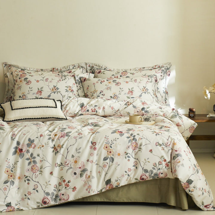Children's duvet cover set made of cotton satin with watercolor forest animal illustrations and reversible function
