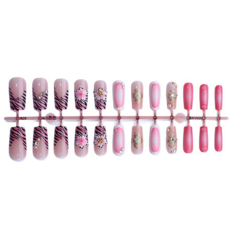 Premium Floral Accent Press-On Nail Set