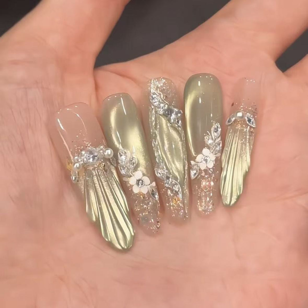 Elaborate Floral Nail Art Extensions