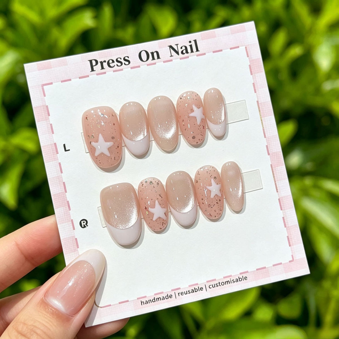 Customizable Star-Accented Press-On Nail Set