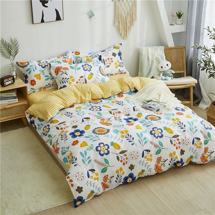 Floral Pattern Decorative Bedding Set