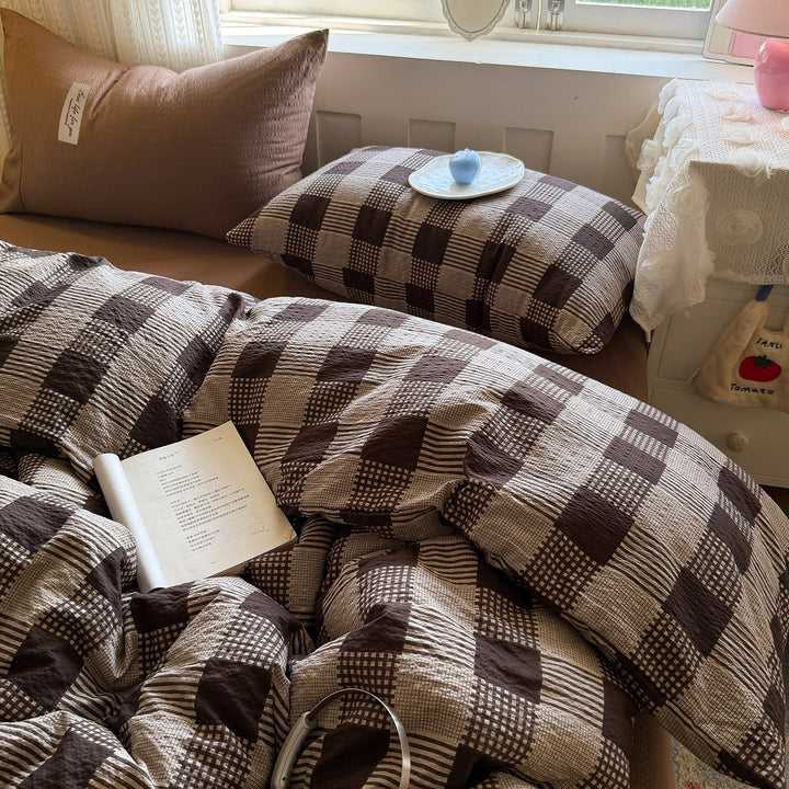 Cozy Patchwork Quilted Comforter Set
