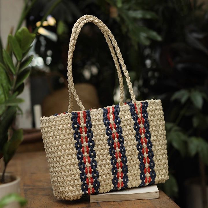 Handmade beach bag with colorful pattern Stornfield