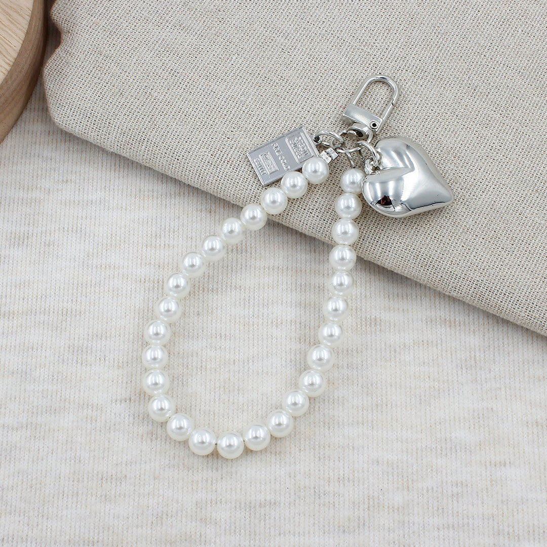 Elegant Pearl Beaded Keychain Stornfield