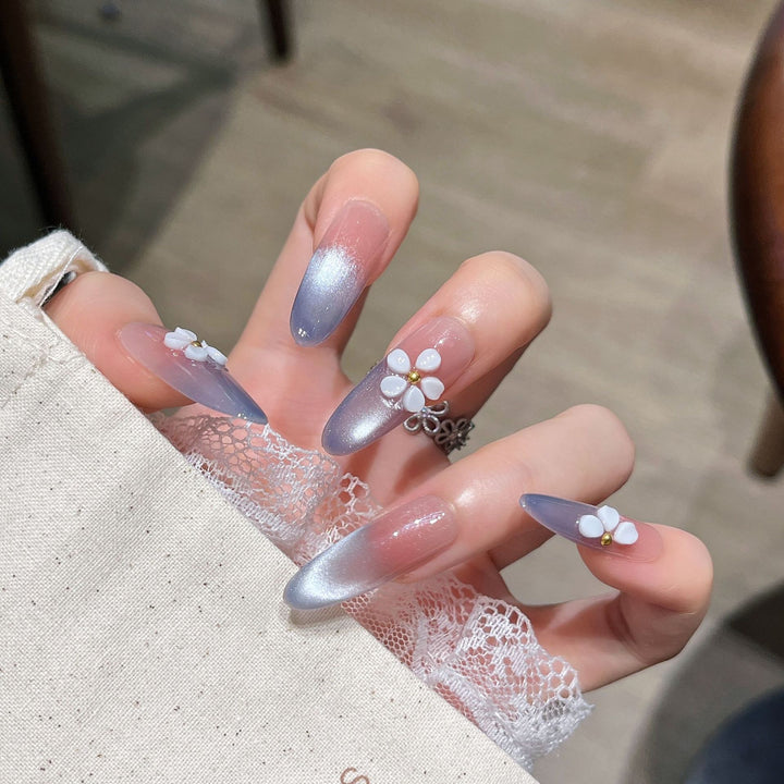 Elegant Floral 3D Press-On Nail Extensions Stornfield