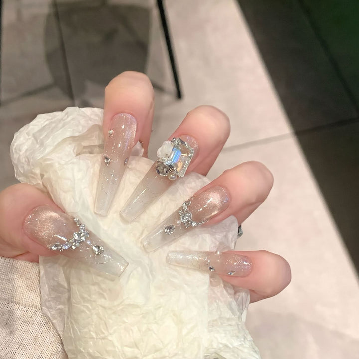 Elegant Rhinestone-Embellished Press-On Nail Set Stornfield