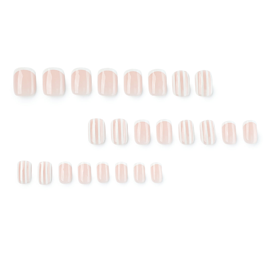Artificial nail art with stripe pattern Stornfield