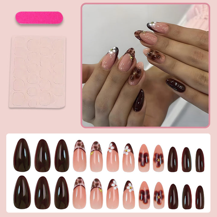 Nail Art Set with elegant and creative designs Stornfield