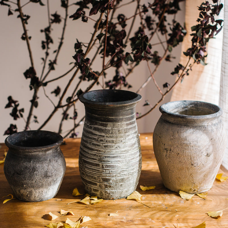 Rustic ceramic pot with handmade design Stornfield