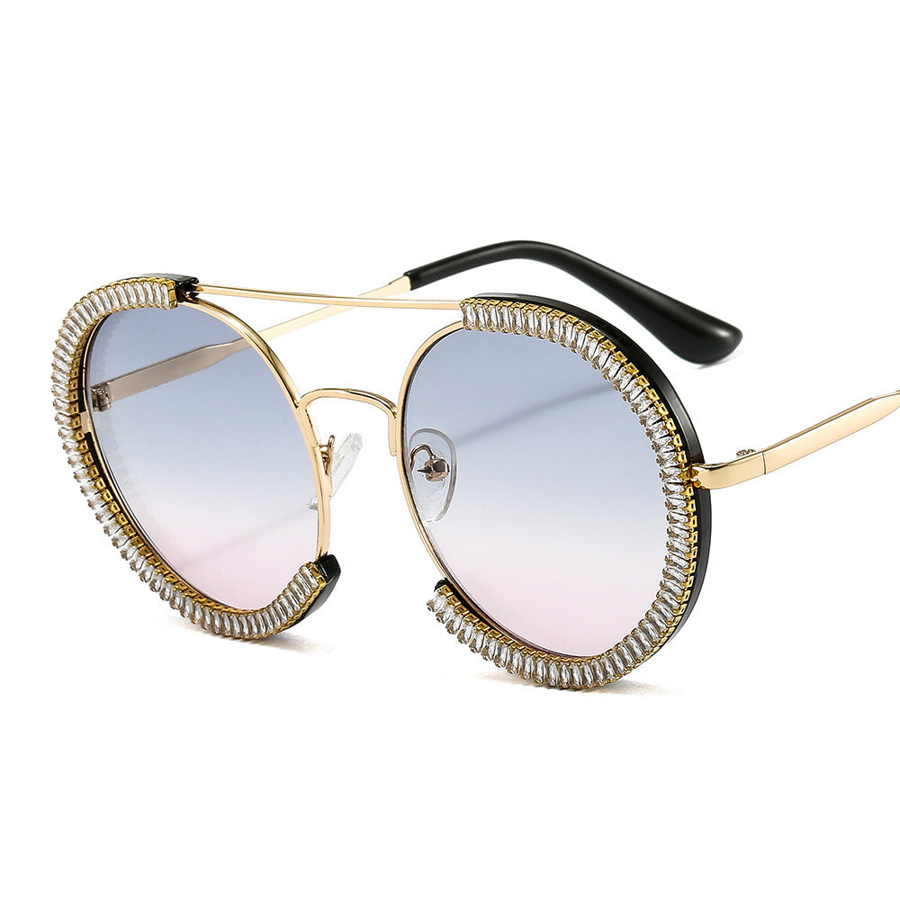 Ladies sunglasses with glamorous rim and innovative design Stornfield