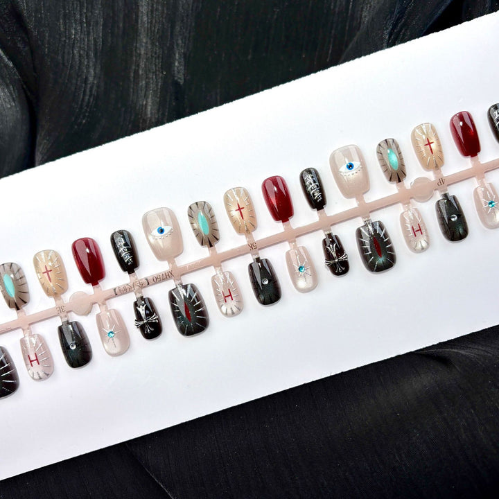 Elegant Polka Dot and Lace Press-On Nail Set