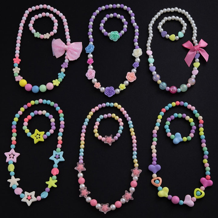 Jewelry set with floral motifs Stornfield