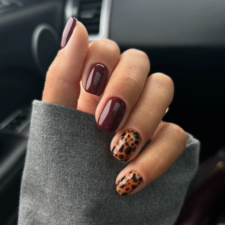 Artful nail art with animal leopard design Stornfield