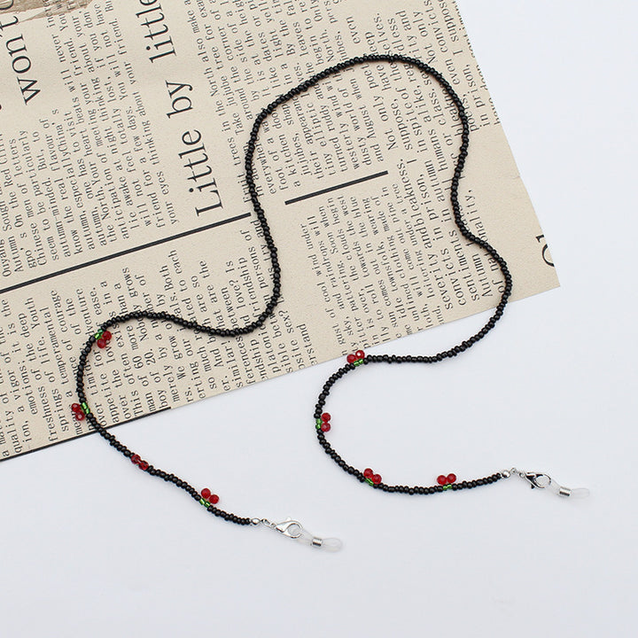 Eye-Catching Beaded Eyewear Chain Stornfield