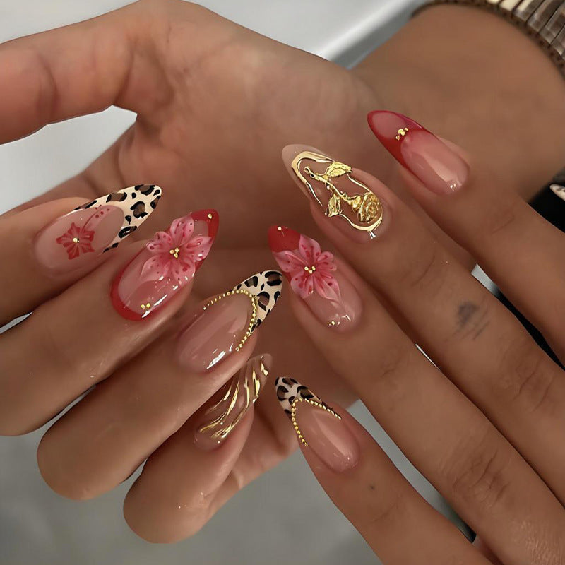 Artificial nail set with creative animal and flower designs Stornfield