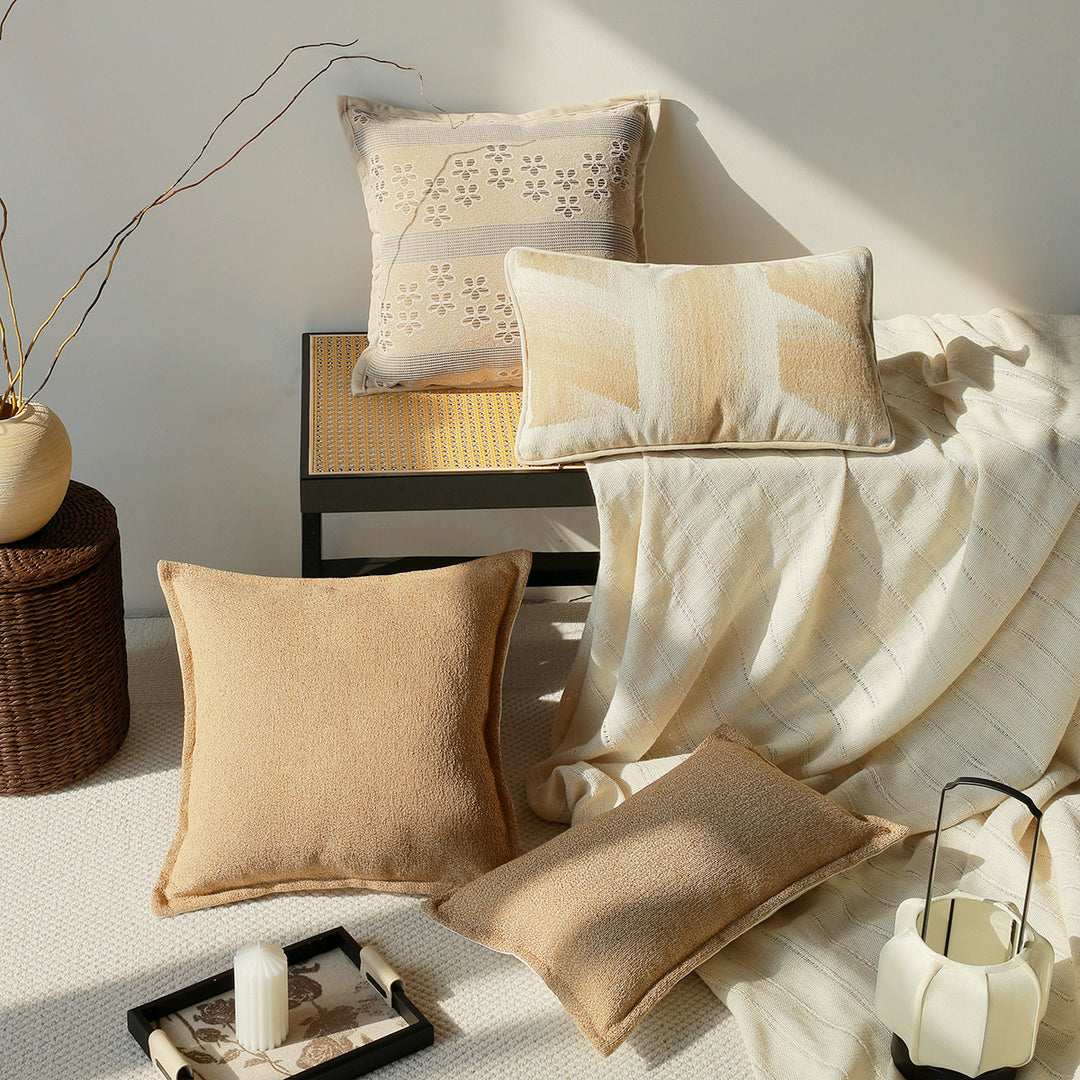 Designer cushions with abstract pattern