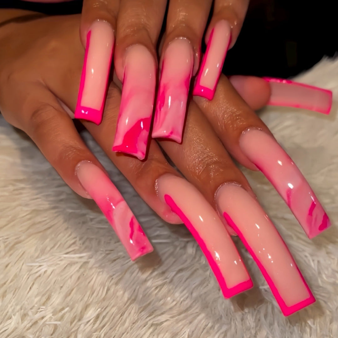 Artistic Long-Lasting Press-On Nail Set Stornfield