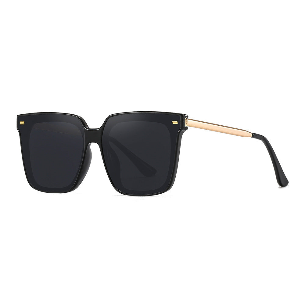 Women Oversize Sunglasses with Modern Square Frame Stornfield