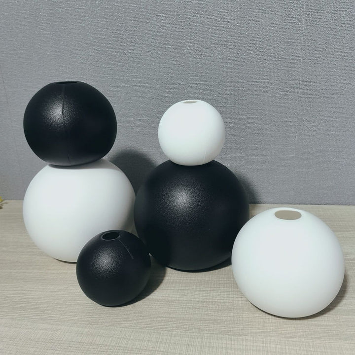 Minimalist Ceramic Sphere Planter Stornfeild