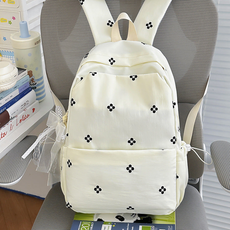 Floral Embroidered Casual Backpack Stornfield