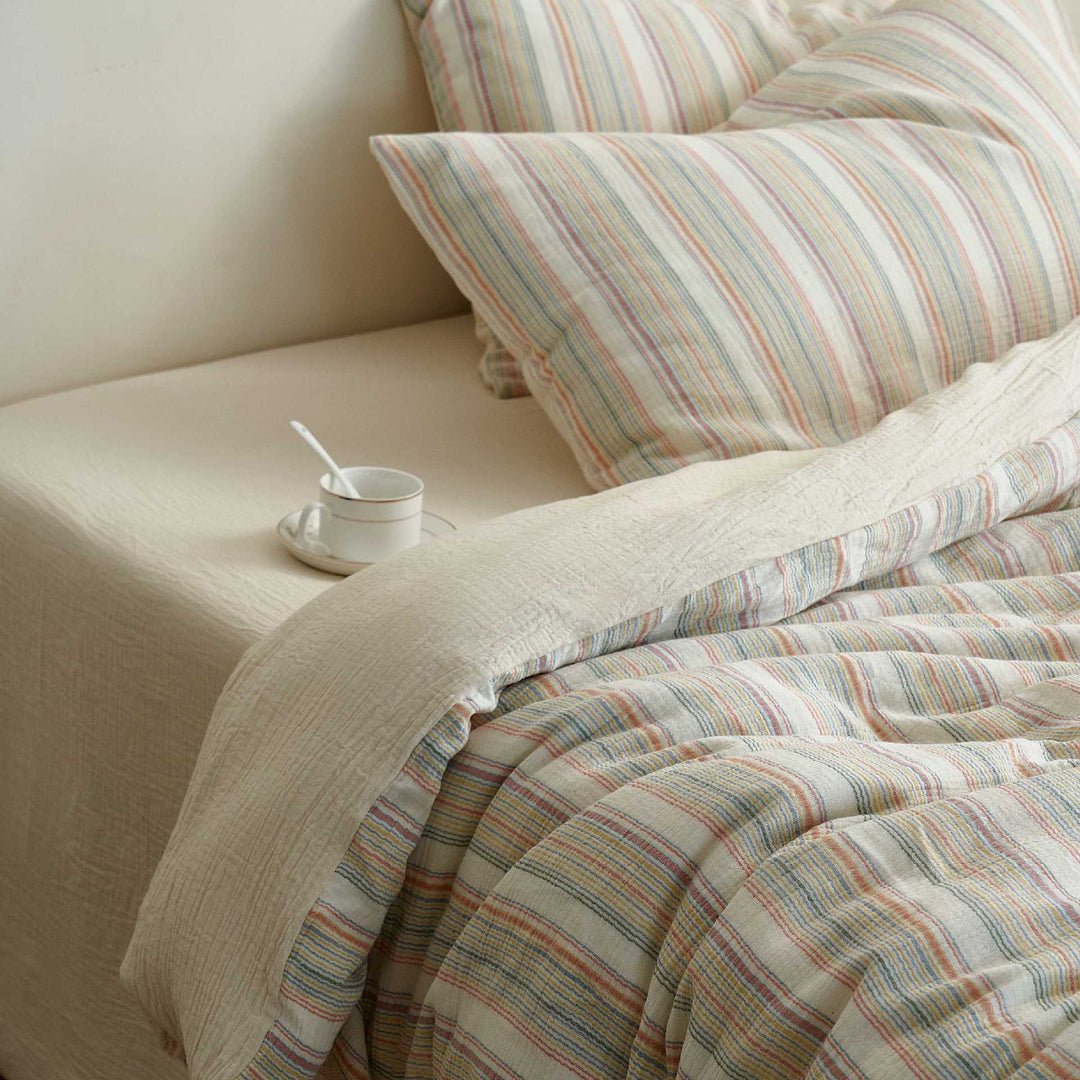 Breathable Striped Cotton-Linen Quilt and Pillowcase Bedding Set