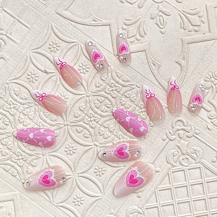 Artistic Press-On Nail Set with Romantic Heart Design Stornfield