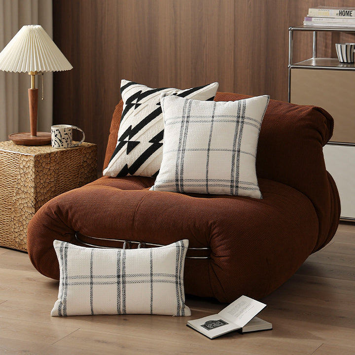 Rectangular decorative cushion