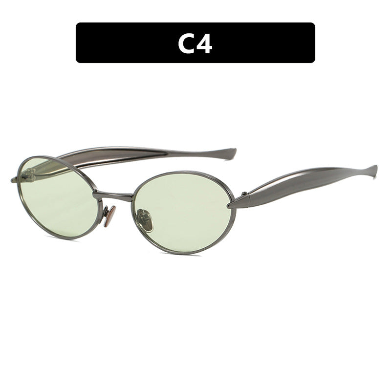 Women's fashionable sunglasses with oval frame and sparkling details Stornfield