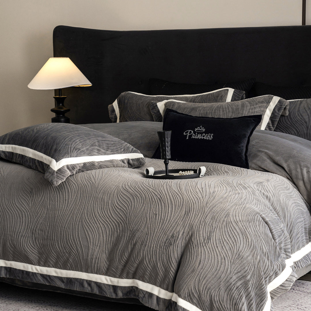 Luxurious velvet bedding set with relief structure and decorative trim