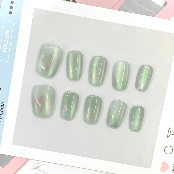 Artful artificial nails with shimmering design Stornfield
