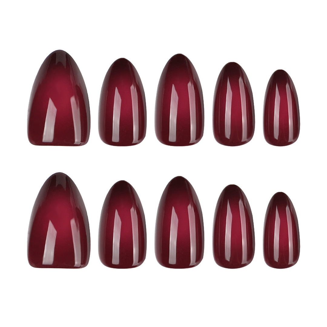 Elegant Stiletto Nails with Gentle Gradient Stornfield