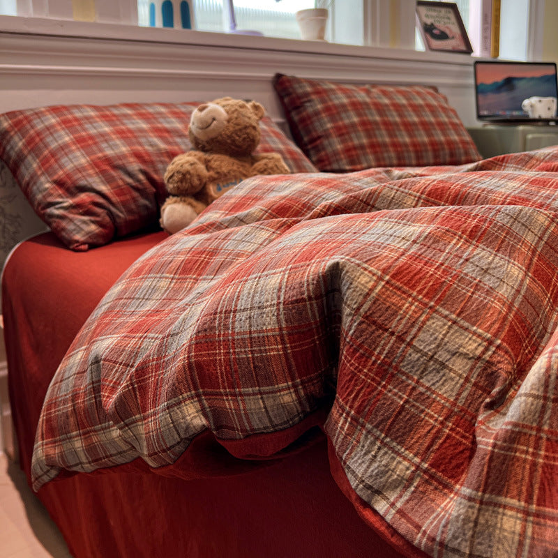 Cozy Checkered Duvet Cover Set