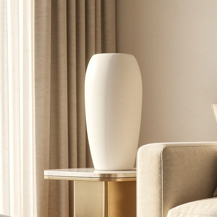 Modern Minimalistic Accent Vase Stornfeild