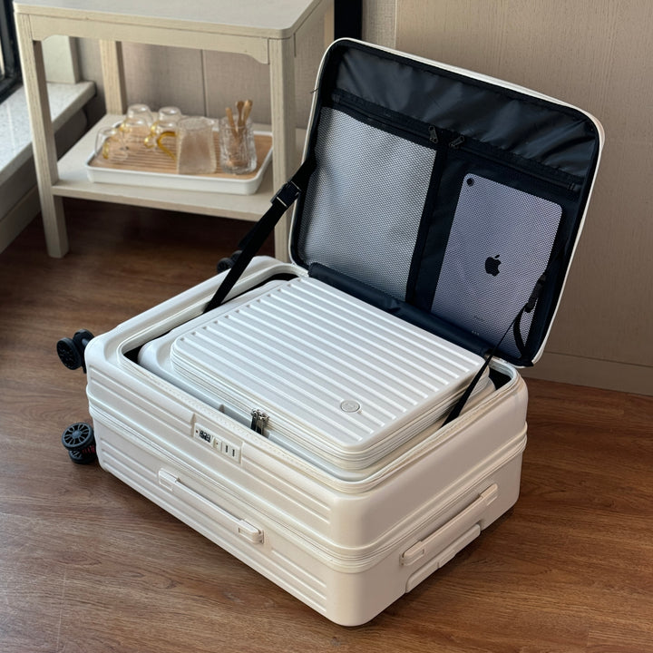 Light-Weight Multi-Functional Travel Spinner Stornfield