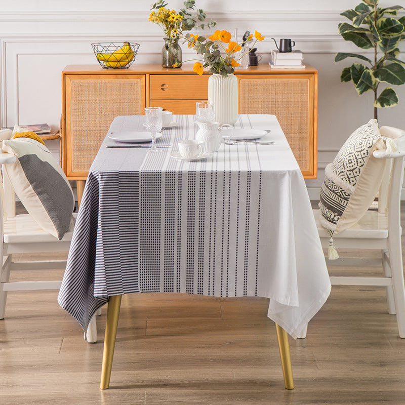 Rectangular tablecloth made of cotton blend fabric with gold dot print