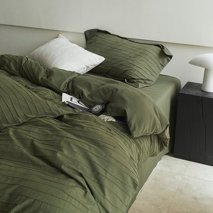 Elegant Reversible Bedding Set made of Cotton-Linen Blend with Fine Striped Texture