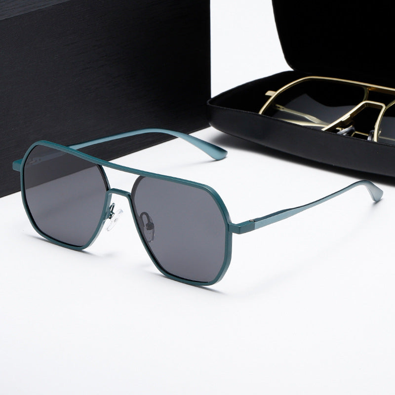 Women's innovative fashionable sunglasses with rectangular frame Stornfield