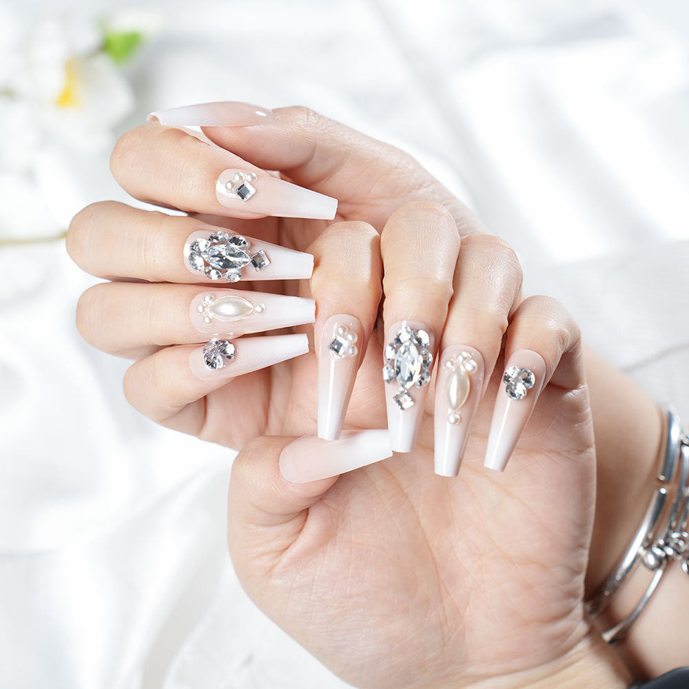 Glamorous Crystal Embellished Press-On Nail Set Stornfield